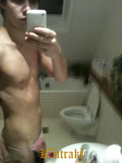 Danish Young Boy - Frederik (BDSM Kontakt - TM) - N