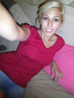 rubia amateur cachonda - N