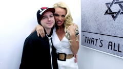 Blonde Big-tits Playboy Celebrity Model Pamela Anderson - N
