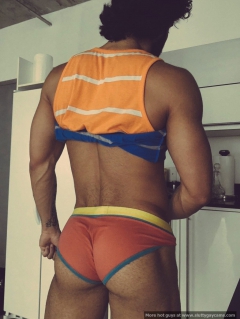 Hot Asses - N