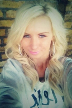 Teen blonde model wannabee - cute tata fan nude selfies - N
