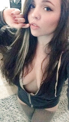 Teen rocker nude selfshot gallery - amateur girl with big ti - N