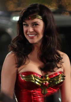Adrianne Palicki, sexy - N