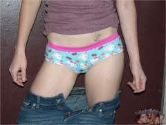 Hello Kitty Petite Teen - N