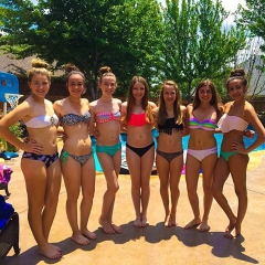 bikini friends - N