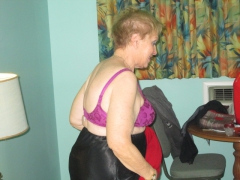 Aunt Sue - N