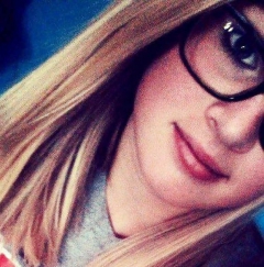 Naked geeky blonde teen - nerdy girl nude selfies - N