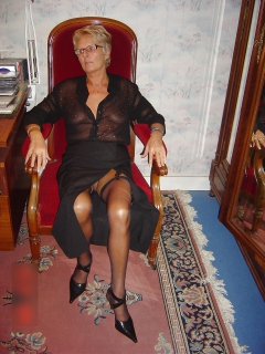 Hot Mature Lilian - N