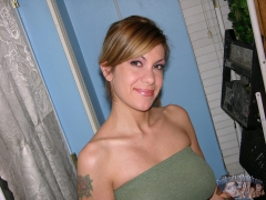 Soccer Mom Mature MILF - N