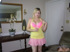 Blonde MILF - N