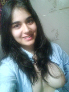 hot girl for escort service in Rajouri garden delhi - N