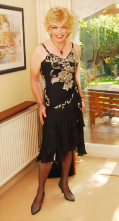 Ingrid5 Photo - N