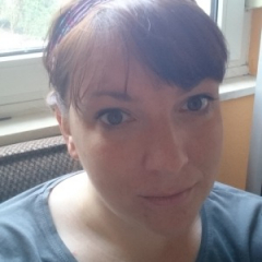 DEVOTE INZEST FOTZEN AUS DER FAMILIE - N