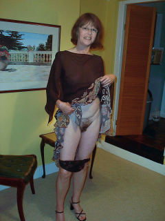 uk granny Maggie - N