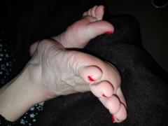 FEET WORSHIP 1 - N