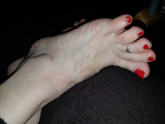 FEET WORSHIP 1 - N