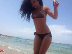 Korina Makarizi - N