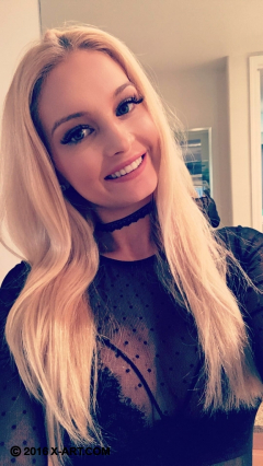 Franziska Facella - N