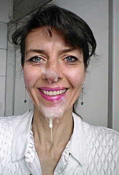 HOT AND SEXY MATURE LADIES - 3 - N