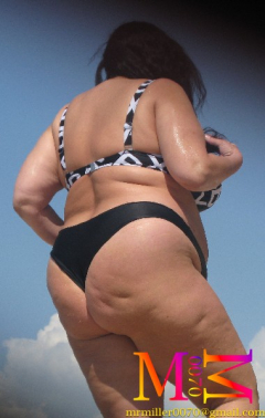 bbw beach candid - N