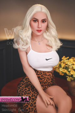Hot Blonde Sexy Mature girl with cute face - N