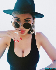 Latina Sexy Big Tits - N