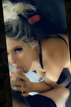 Blonde babe big boobs young masturbating selfies - N