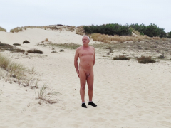nudiste33 nu a la plage - N