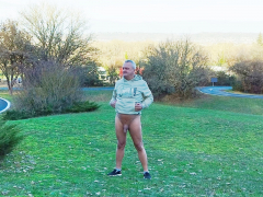 Balade nu au bord de la route - N