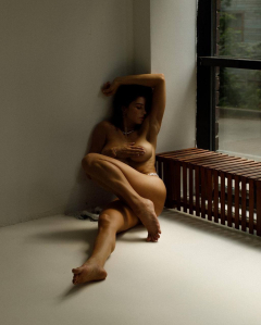 Body eroticism - N