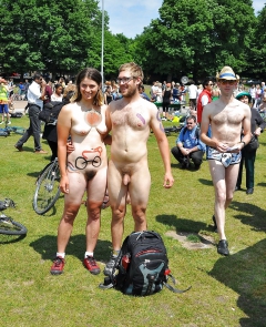 Bike Hotties - N
