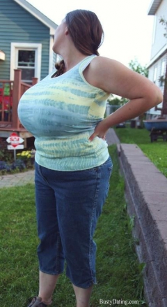 Trinity - 26yr old, 40J bra - N