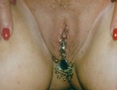 Pussy Decoration - N