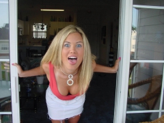 Decollete Of Hot Dreams - N