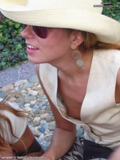 Decollete Of Hot Dreams - N