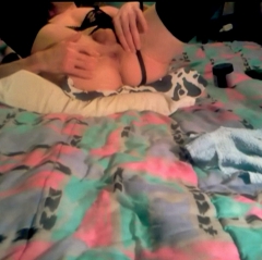 my hot and alone - N