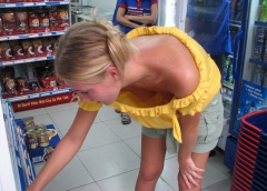 Peep Boob - N