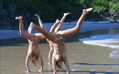 Beach Beauties III - N