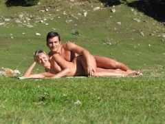 Couple In Love 1 - N