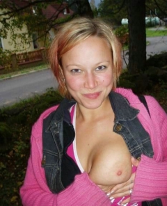 Public Boobs 9 - N