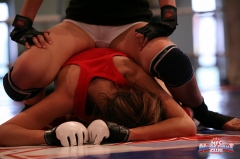 A rookie fighter, Leyla - N