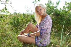 Incredible teen model - N