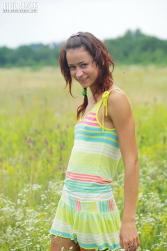 Nude teen in flowers - N