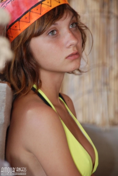 Dance Loving Teen - N