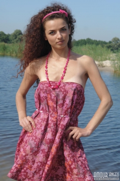 Angel on the beach - N