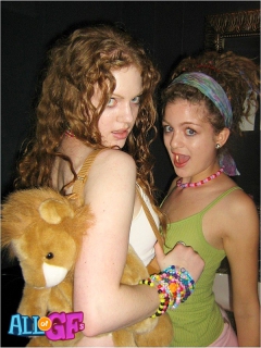 Hot scenes of girlfriends - N