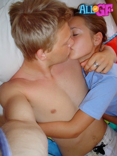 Former girl friends caught - N