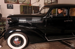 Sandy brought her automobile - N