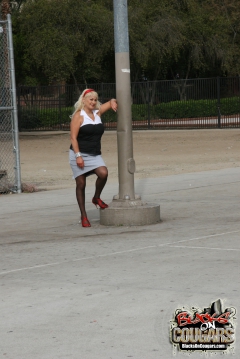 Dana Hayes - N