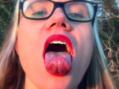 Mature brunette amateur giving a great POV blowjob